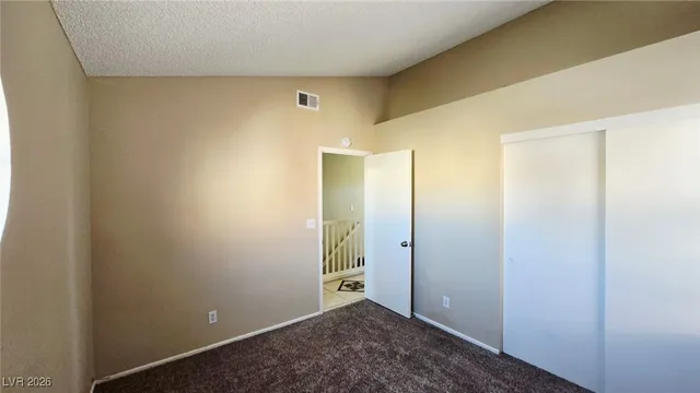$2,195 | 9013 Quiet Cove Way, Las Vegas, NV 89117