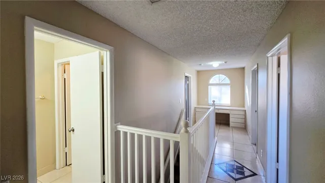 $2,195 | 9013 Quiet Cove Way, Las Vegas, NV 89117