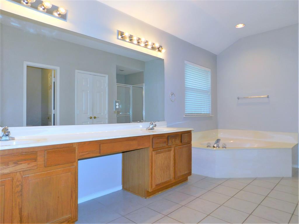 3721 Calvert Lane Denton, TX 76208 - Photo 14 of 27