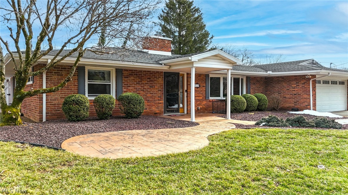 922 Glendale Road Marietta, OH 45750 - Photo 2 of 46