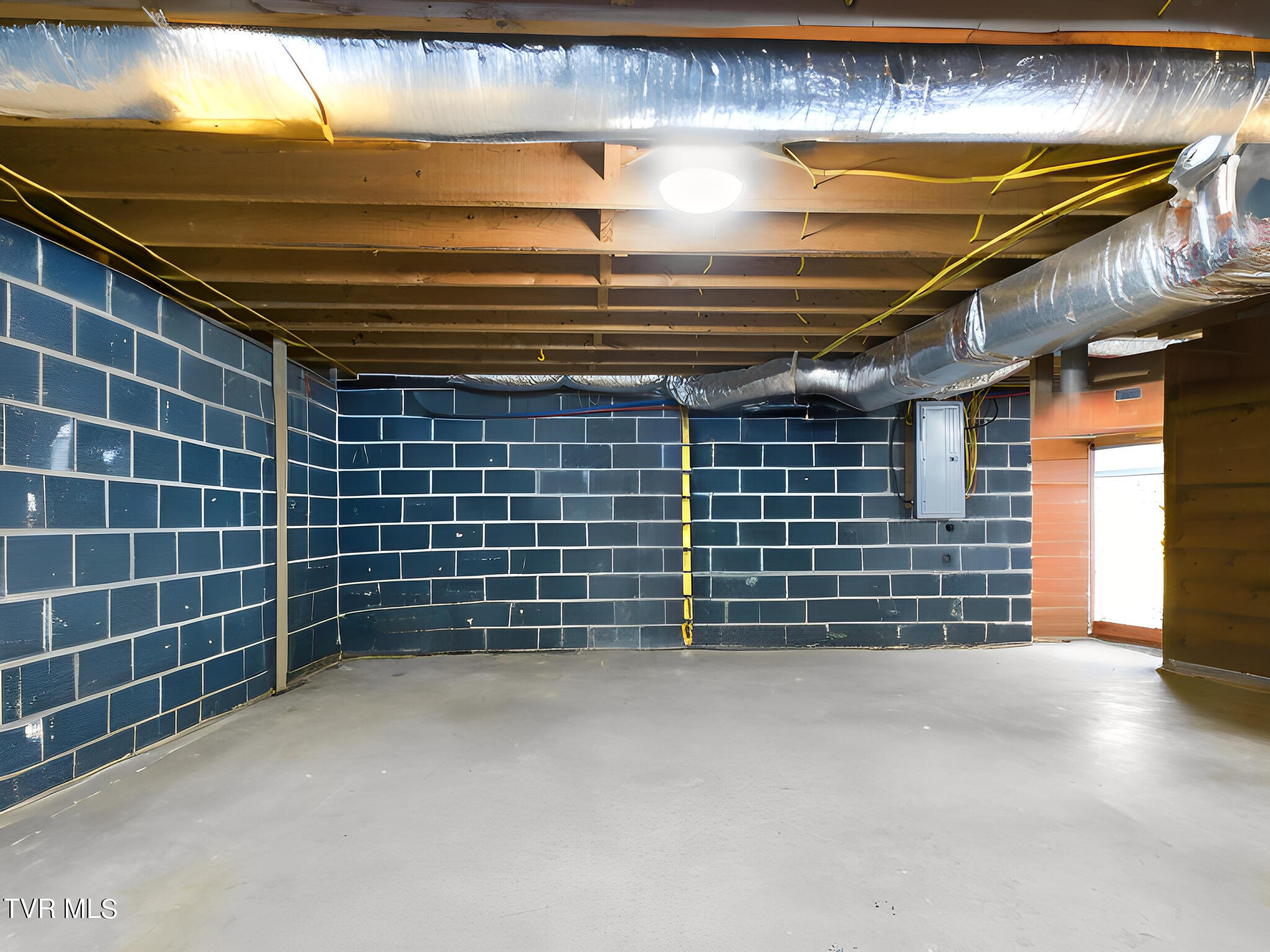 115 Edith Shelton Road Unicoi, TN 37692 - Photo 30 of 67 Virtual Staging - 008