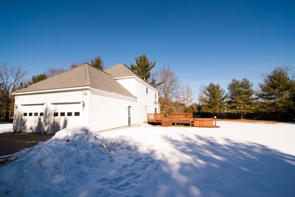 132 River Road Pepperell, MA 01463 - Photo 4 of 28 Gallery Image 4