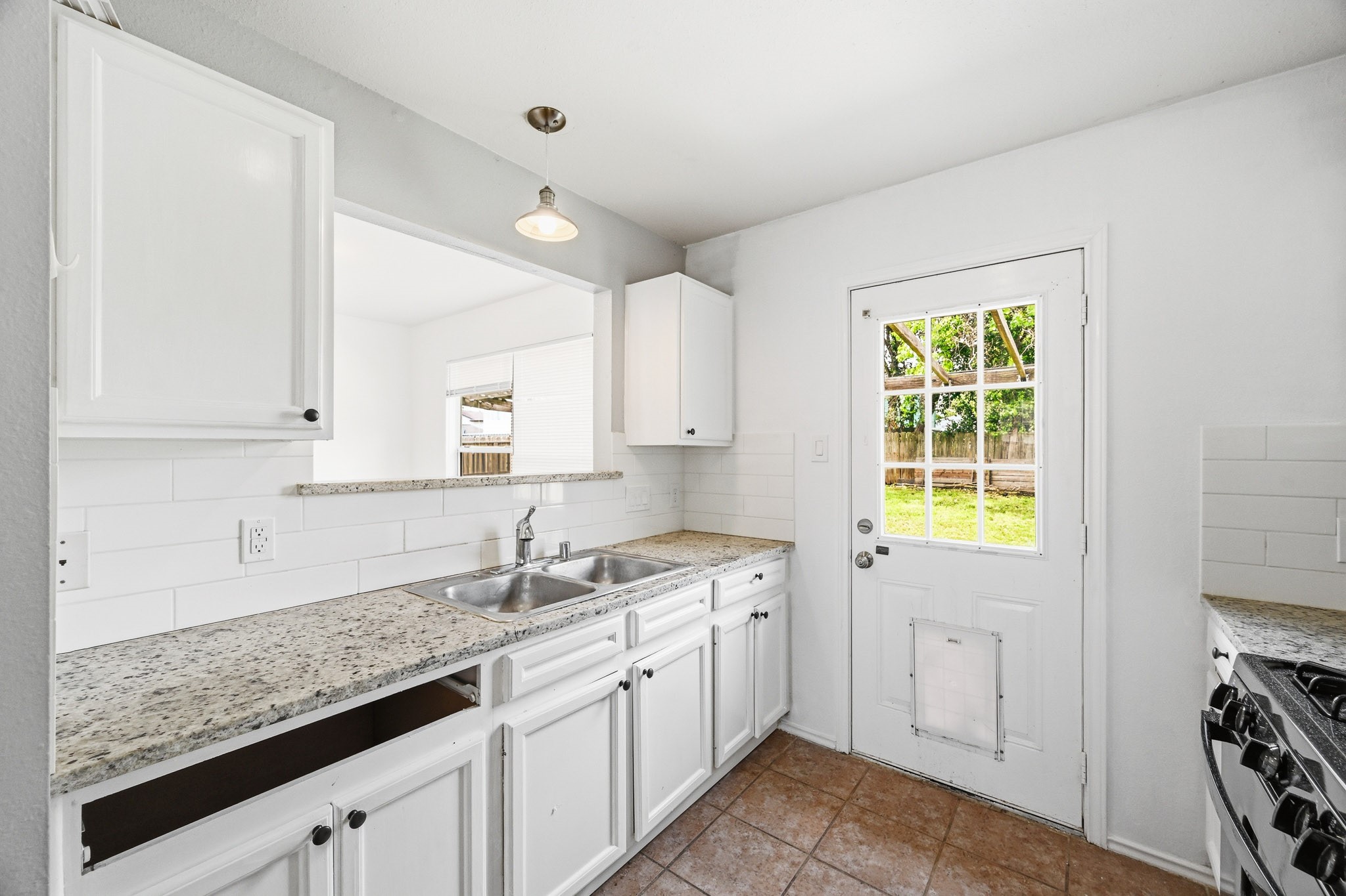 6206 Greenwick Lane Houston, TX 77085 - Photo 6 of 16