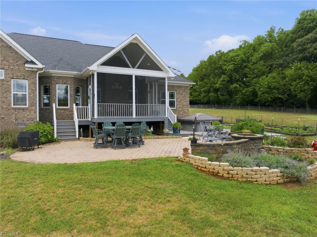 2335 Hohn Road High Point, NC 27263 - Photo 35 of 43