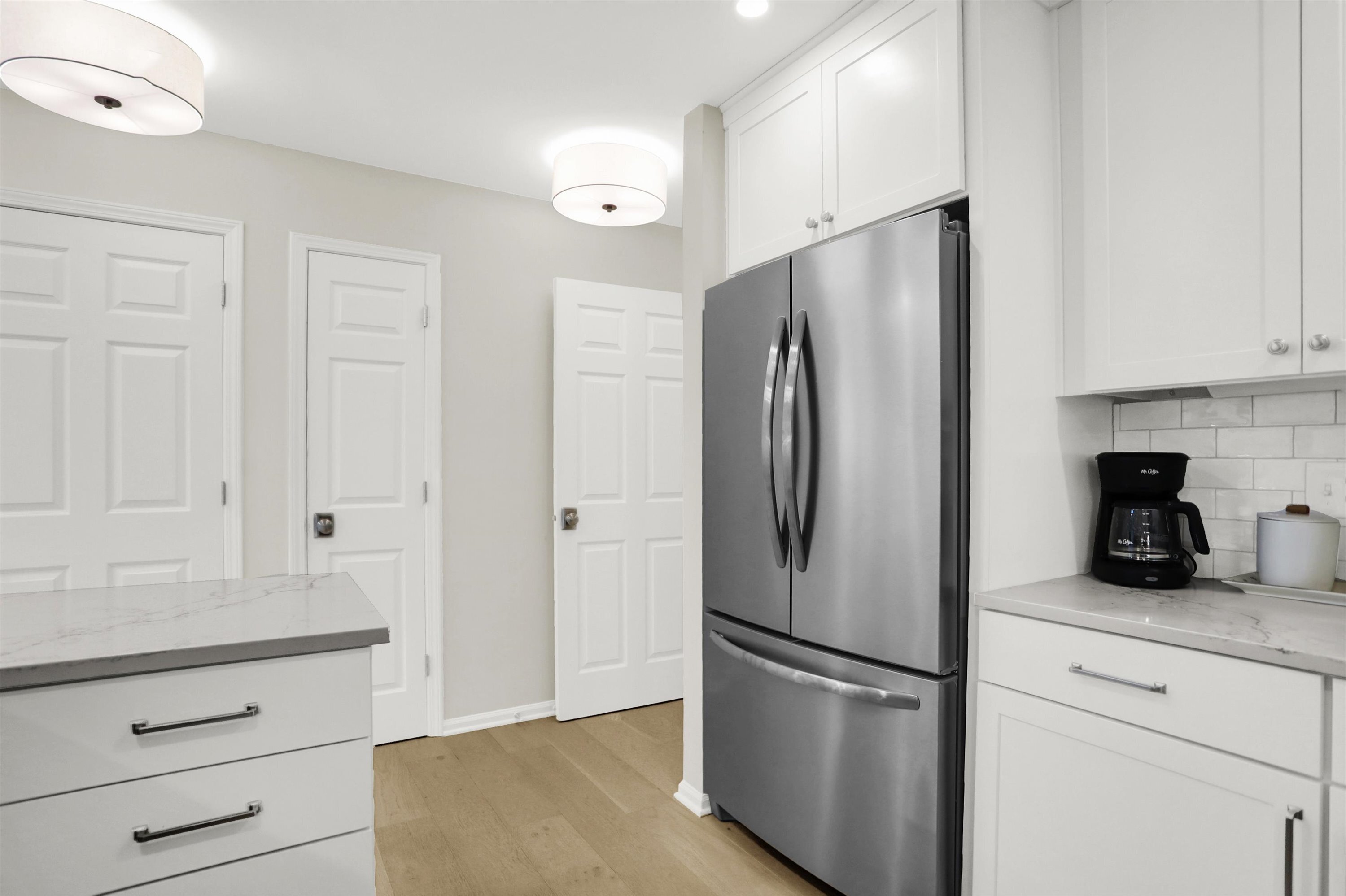 8573 Olde Mill Trace Indianapolis, IN 46260 - Photo 24 of 63