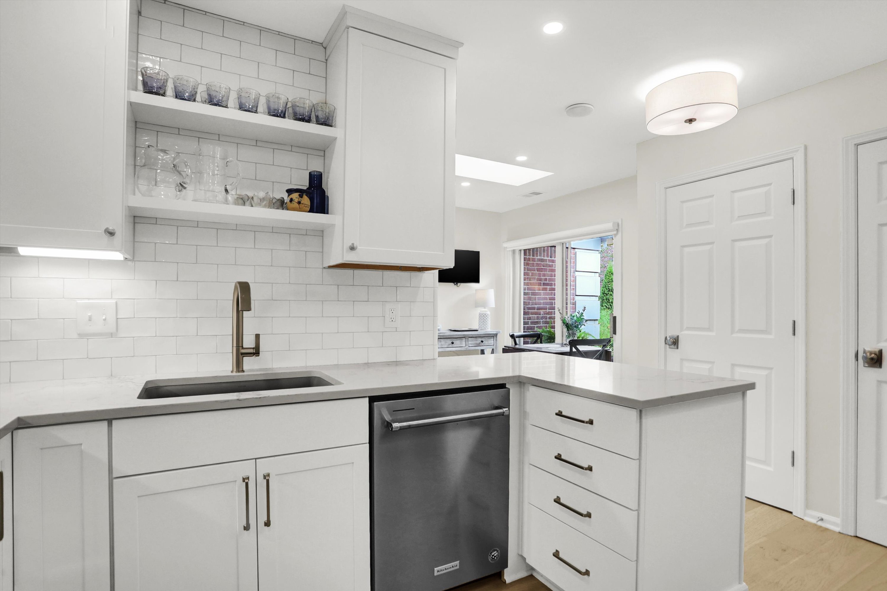 8573 Olde Mill Trace Indianapolis, IN 46260 - Photo 25 of 63