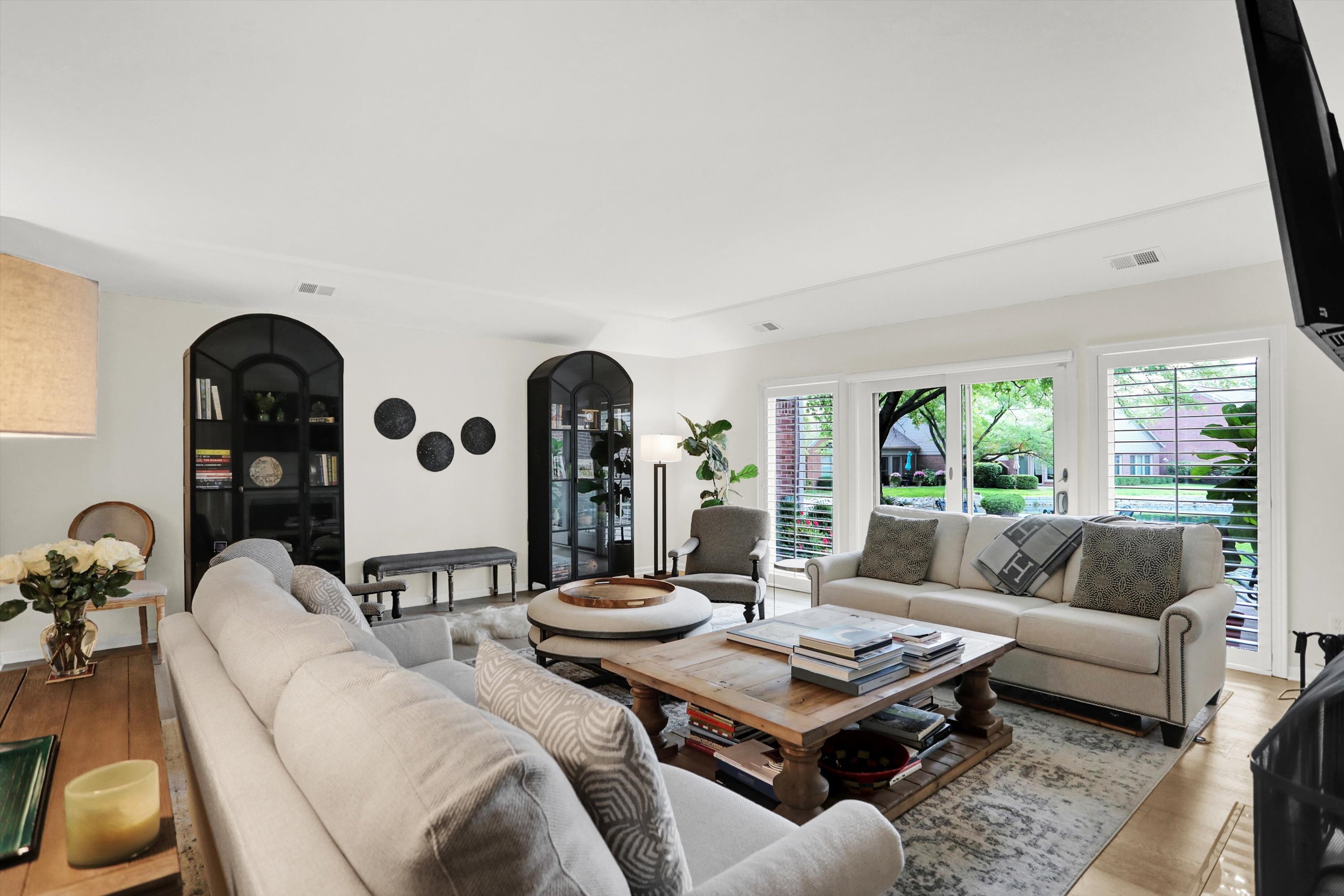 8573 Olde Mill Trace Indianapolis, IN 46260 - Photo 38 of 63