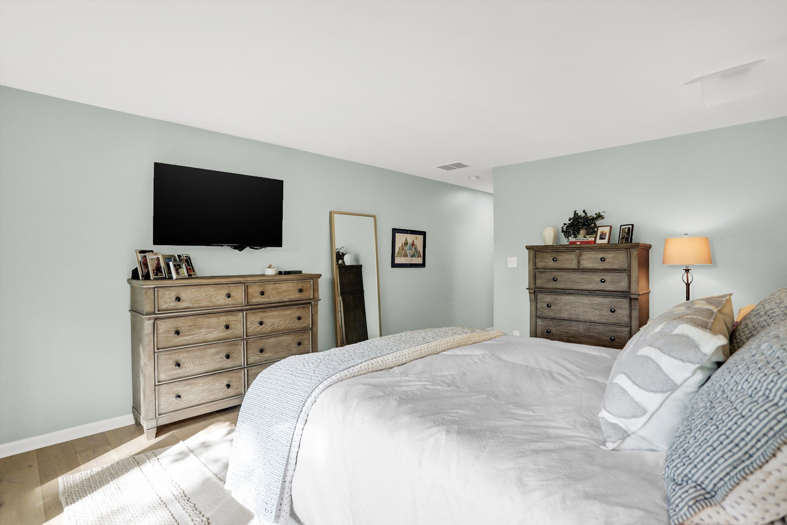 8573 Olde Mill Trace Indianapolis, IN 46260 - Photo 42 of 63