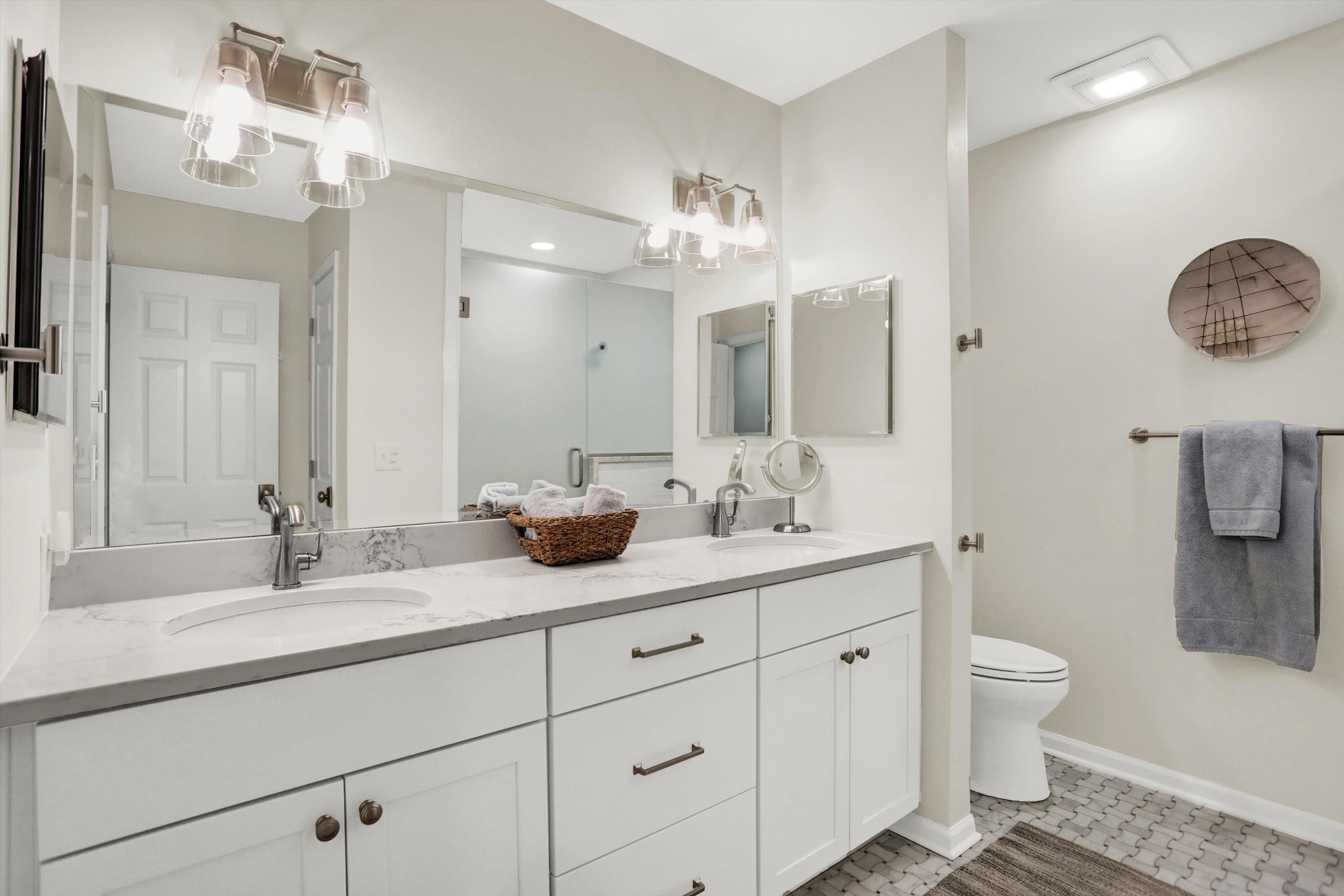 8573 Olde Mill Trace Indianapolis, IN 46260 - Photo 45 of 63