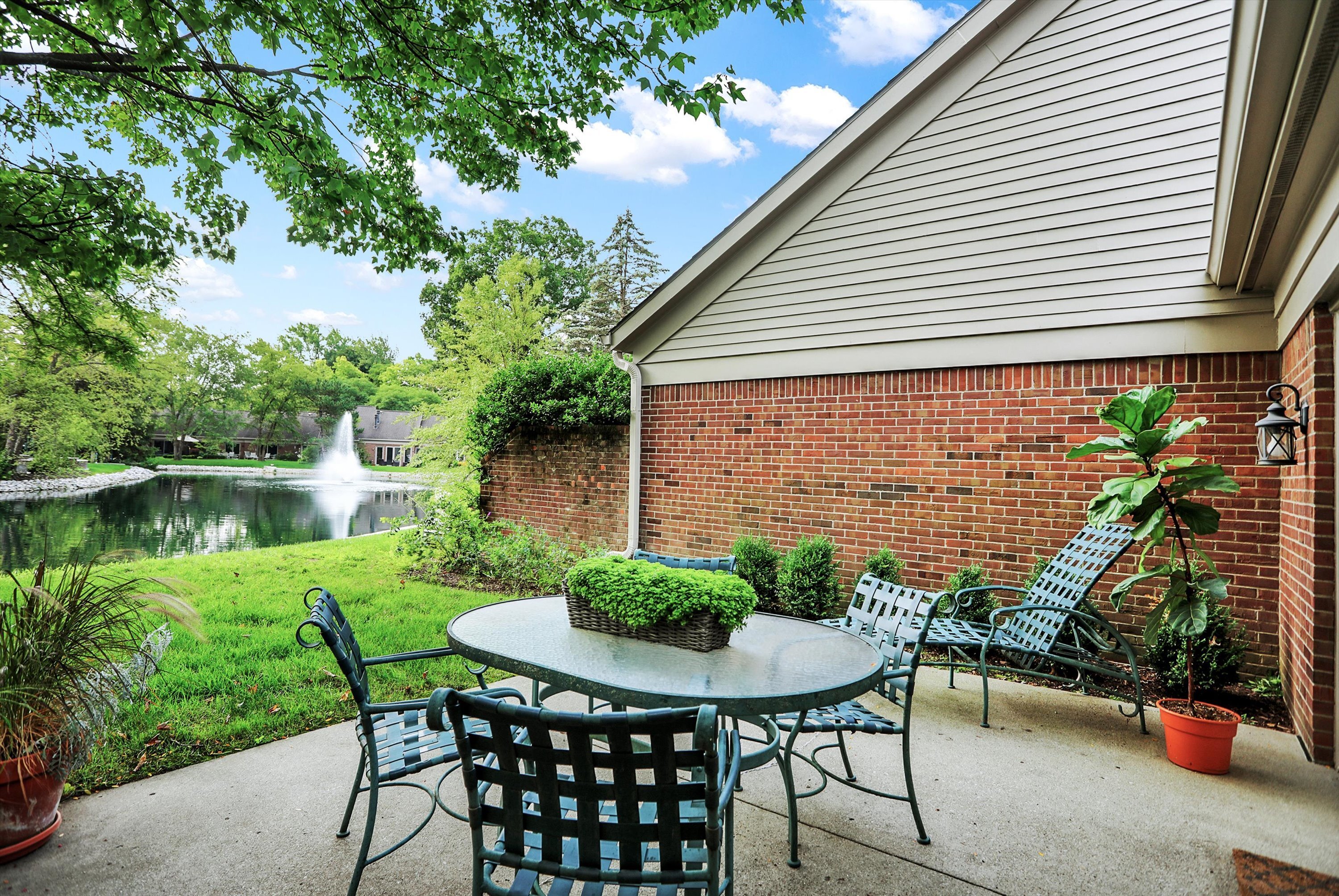 8573 Olde Mill Trace Indianapolis, IN 46260 - Photo 58 of 63