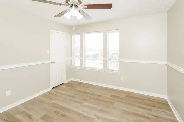 $2,040 | 32034 Ashton Lane, Pinehurst, TX 77362