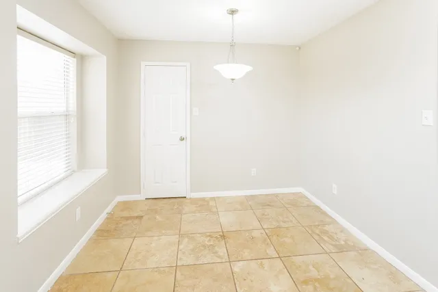 $2,040 | 32034 Ashton Lane, Pinehurst, TX 77362