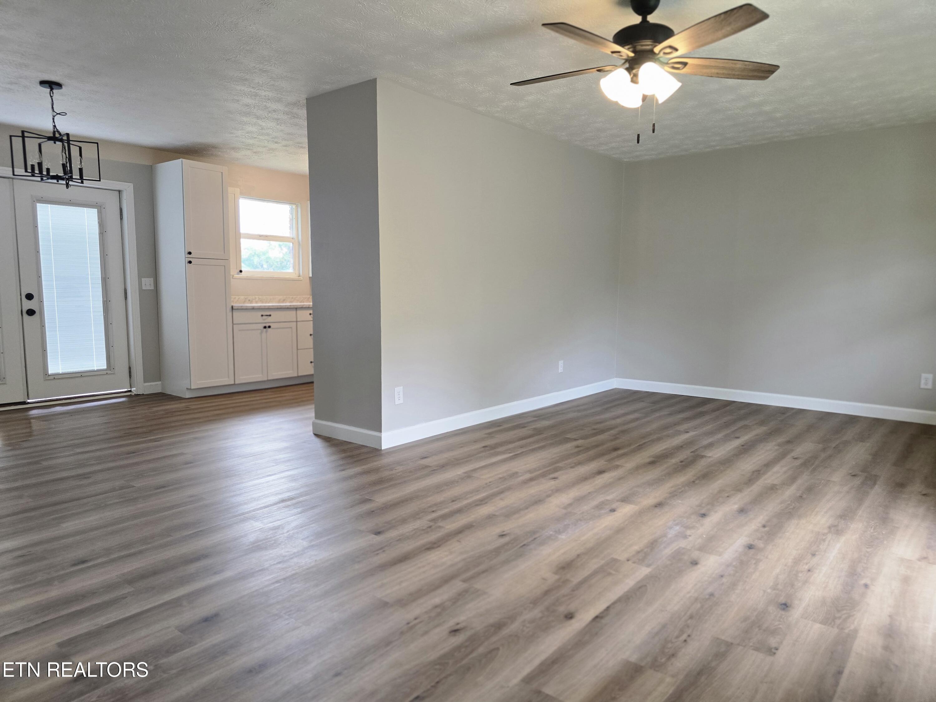 281 Parliament Road Harrogate, TN 37752 - Photo 4 of 38 20260522_171420