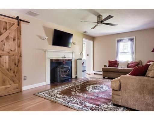 87 Eagle Road Worcester, MA 01609 - Photo 13 of 29 Gallery Image 13