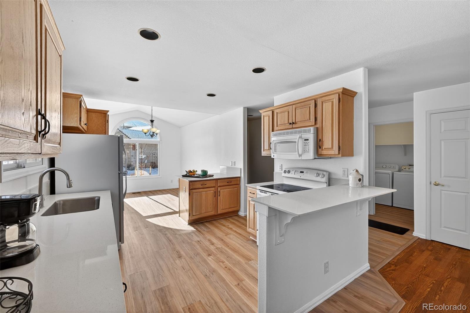 12 Luxury Lane Colorado Springs, CO 80921 - Photo 7 of 33