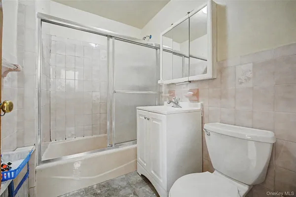 $1,599,000 | 87-15 58th Avenue | Elmhurst