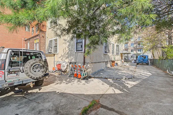 $1,599,000 | 87-15 58th Avenue | Elmhurst