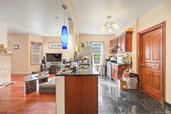 $1,599,000 | 87-15 58th Avenue | Elmhurst