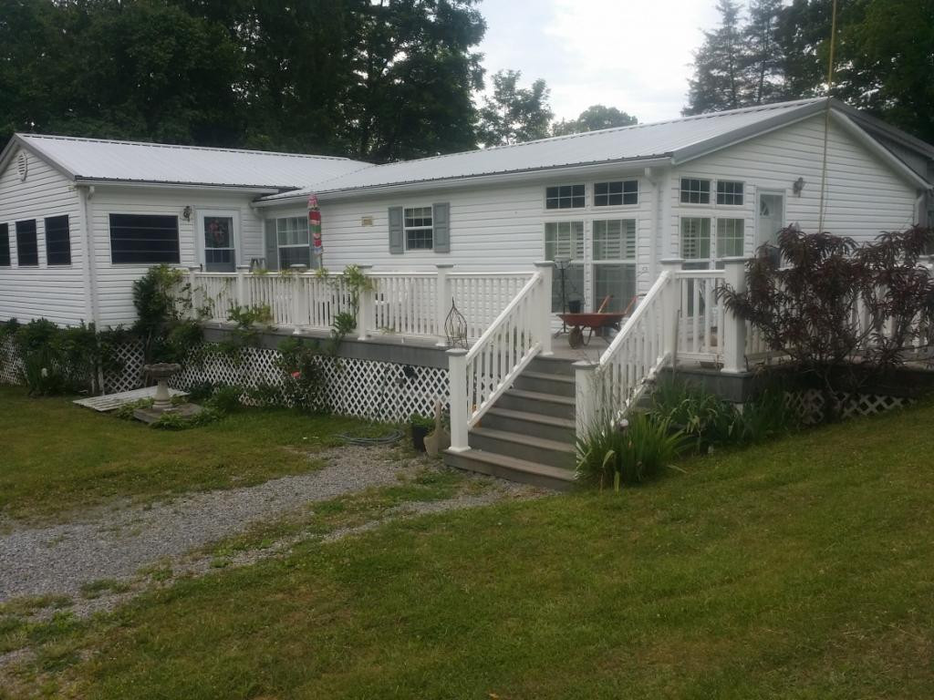 21645 Tranbarger Road Bristol, VA 24202 - Photo 1 of 25 Photo 1