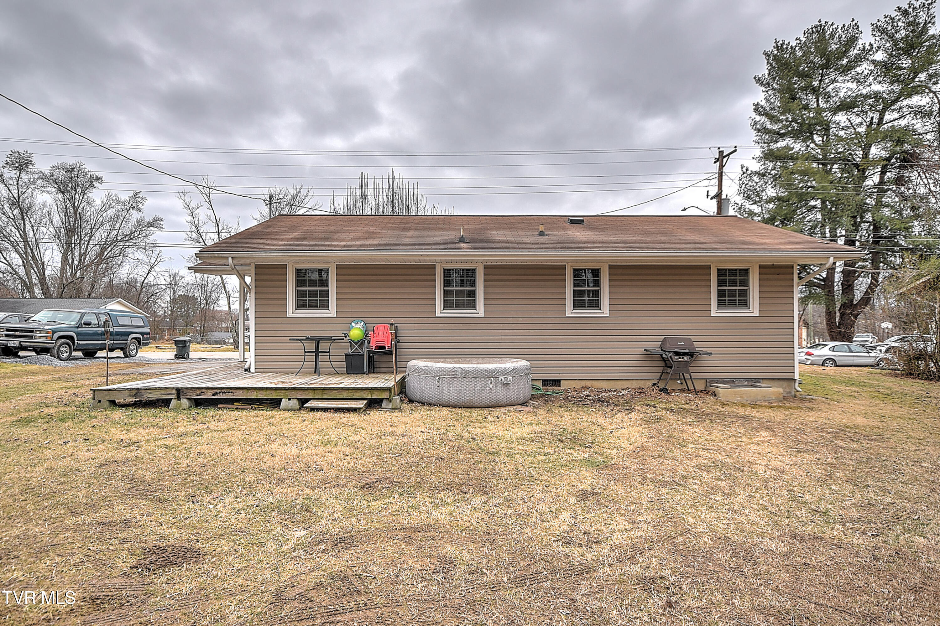 181 Reedy Street Bristol, VA 24201 - Photo 27 of 32 181 Reedy St DB-28