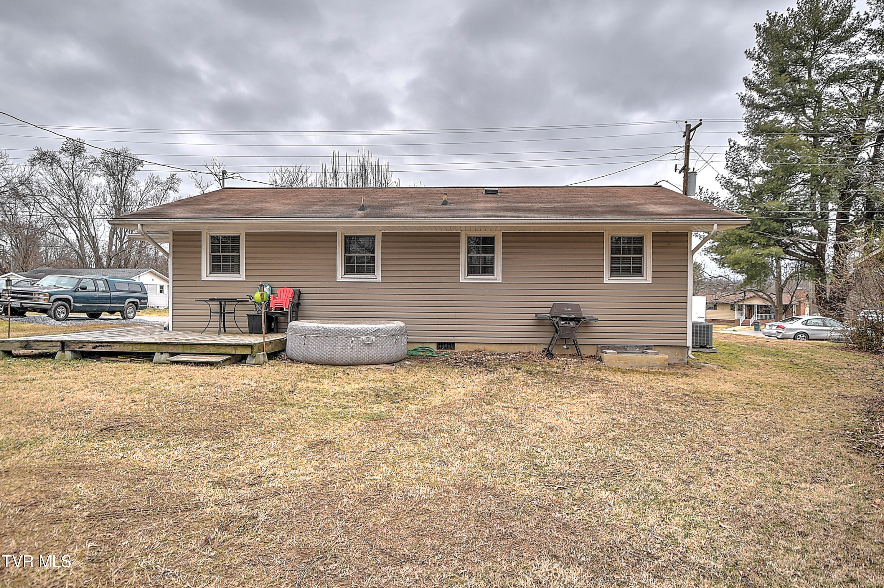 181 Reedy Street Bristol, VA 24201 - Photo 28 of 32 181 Reedy St DB-29