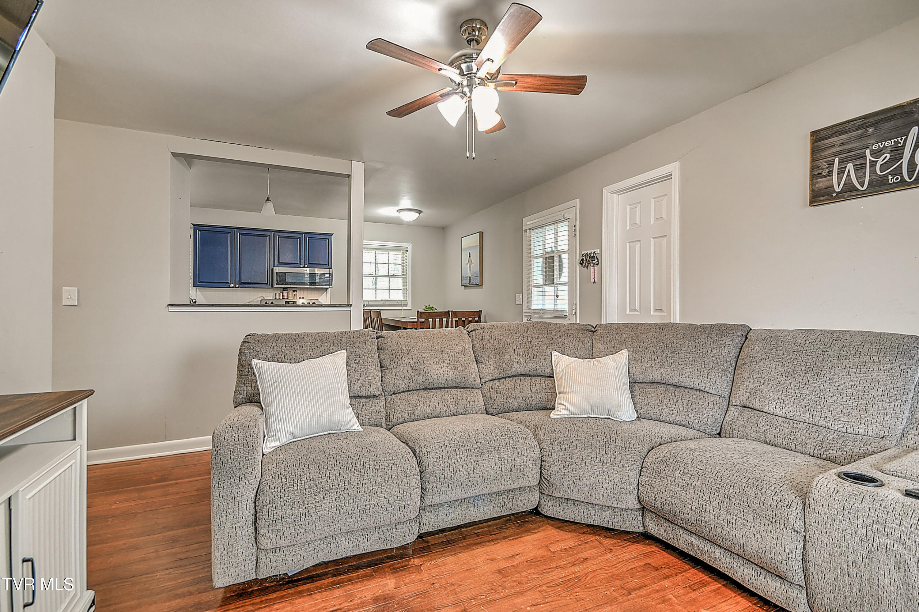 181 Reedy Street Bristol, VA 24201 - Photo 4 of 32 181 Reedy St DB-5