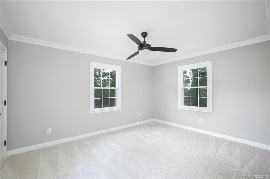20015 Shearer Road Davidson, NC 28036 - Photo 19 of 32 Gallery Image 19