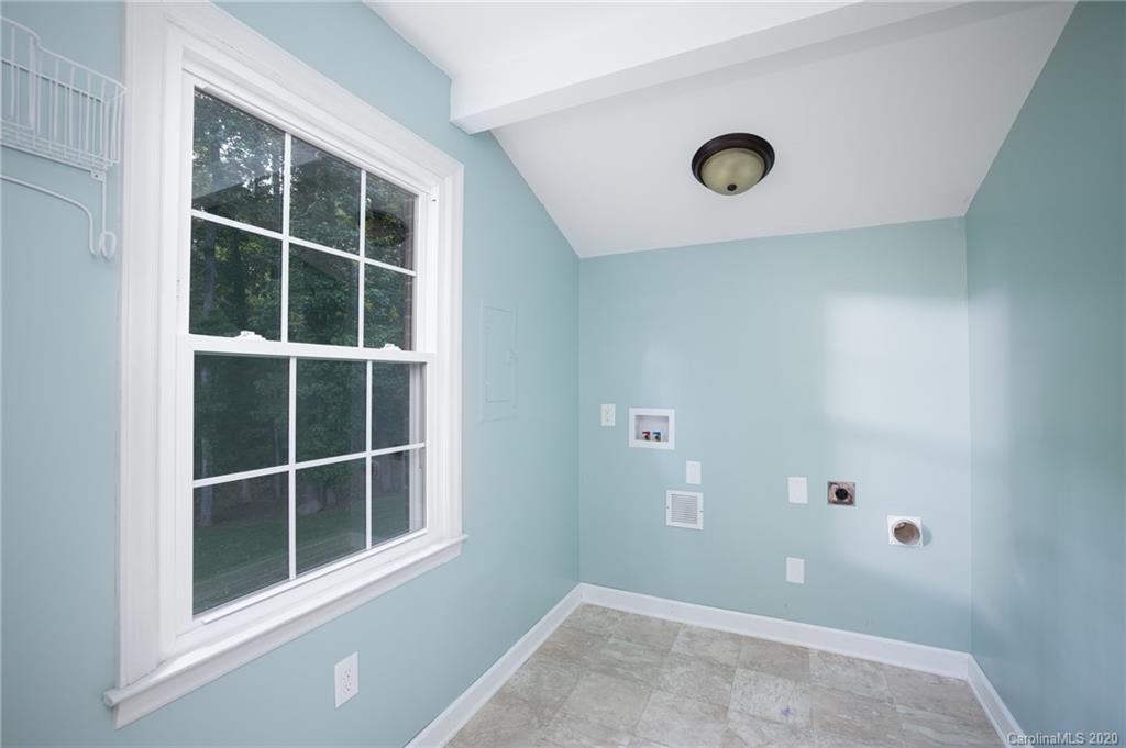 20015 Shearer Road Davidson, NC 28036 - Photo 21 of 32 Gallery Image 21