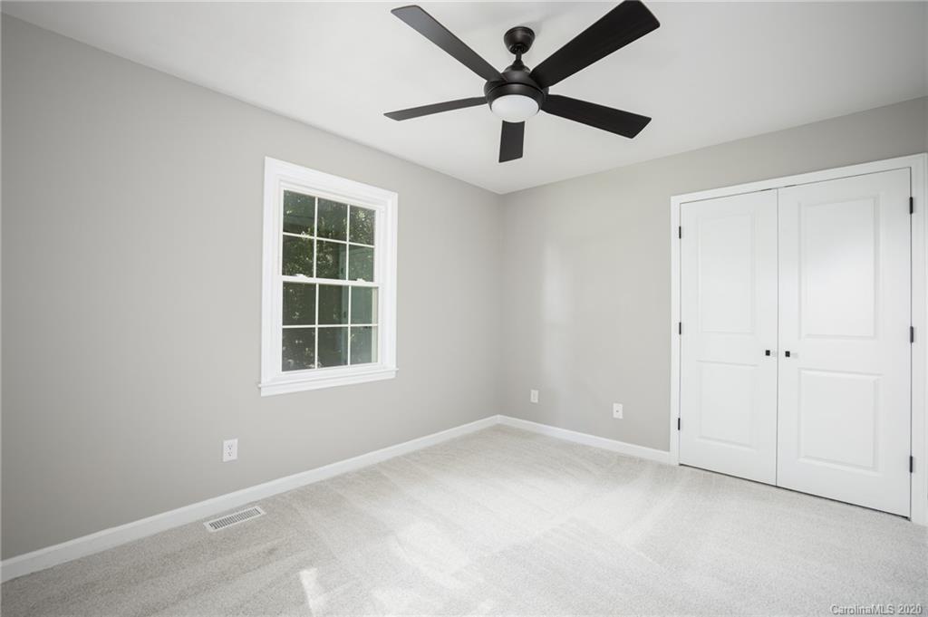 20015 Shearer Road Davidson, NC 28036 - Photo 22 of 32 Gallery Image 22