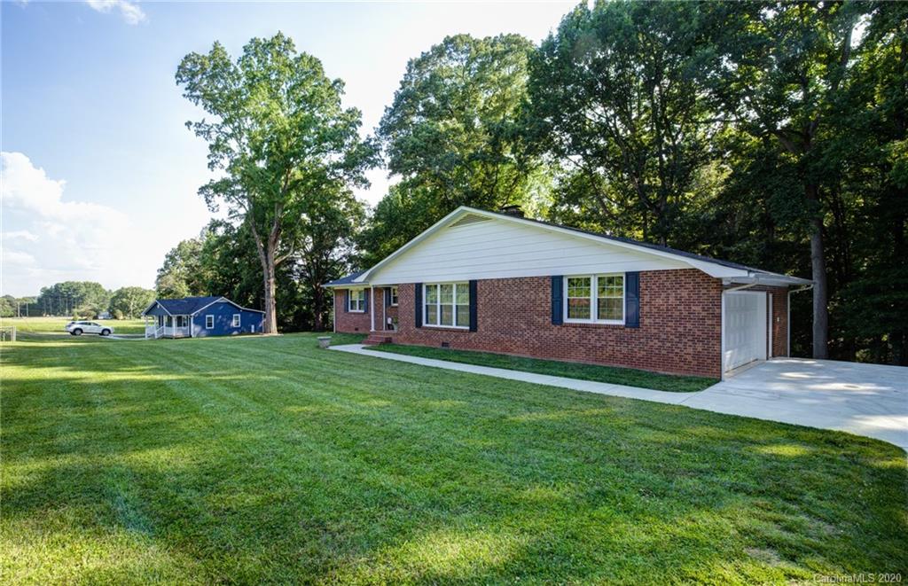 20015 Shearer Road Davidson, NC 28036 - Photo 25 of 32 Gallery Image 25
