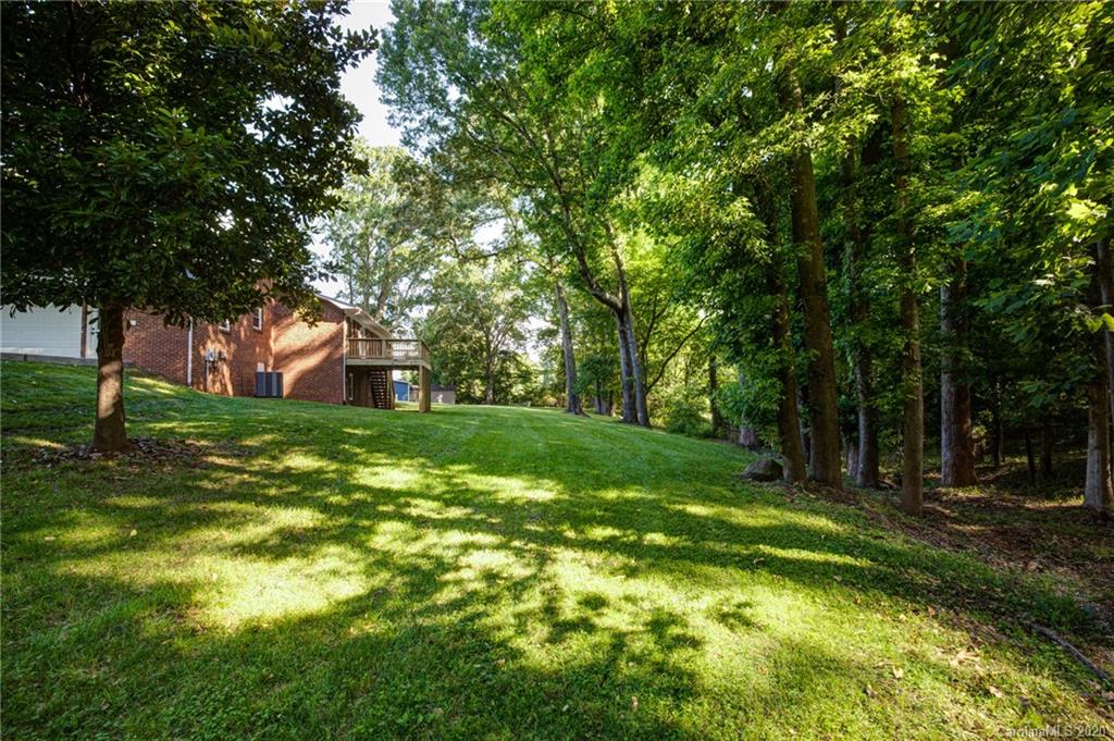 20015 Shearer Road Davidson, NC 28036 - Photo 27 of 32 Gallery Image 27
