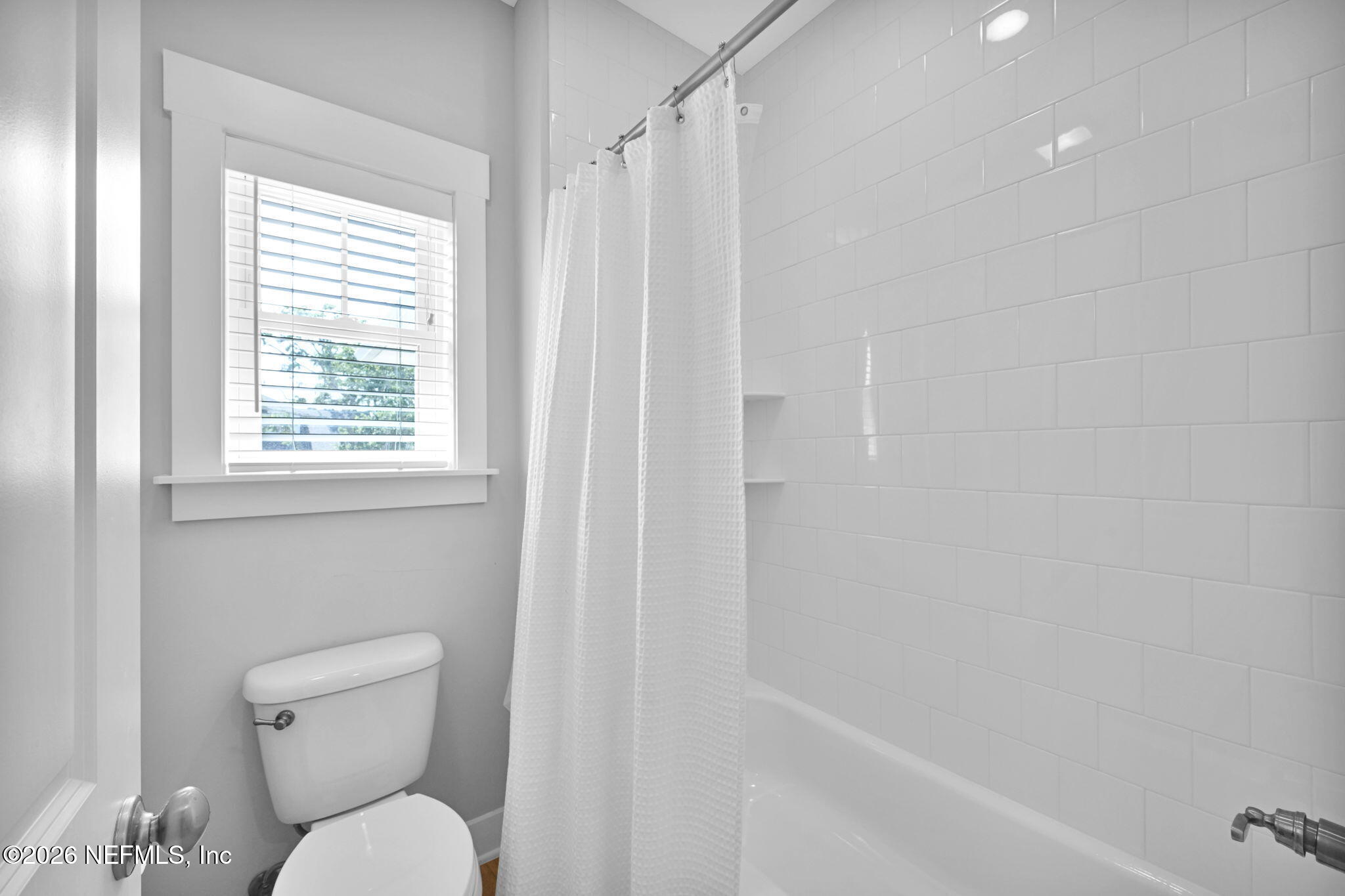 472 Ridgeway Road St. Augustine, FL 32080 - Photo 39 of 45 Full Bathroom
