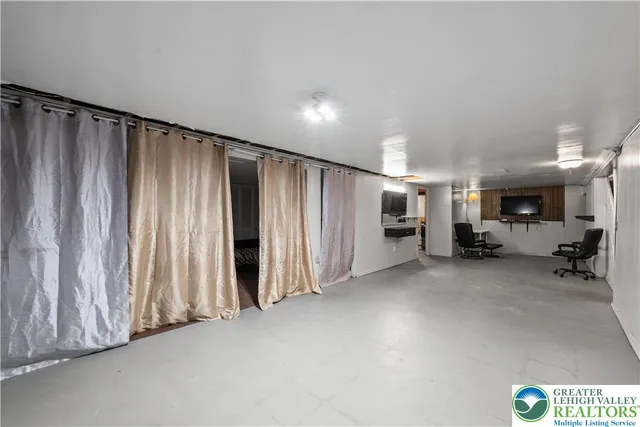 $325,000 | 148 North 8th Street, Coplay, PA 18037