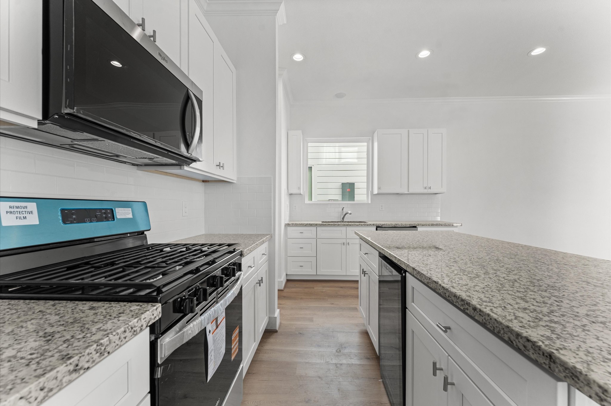 6402 Pregonero Lane Houston, TX 77048 - Photo 20 of 23 Photos are from another home completed with the same floor plan
