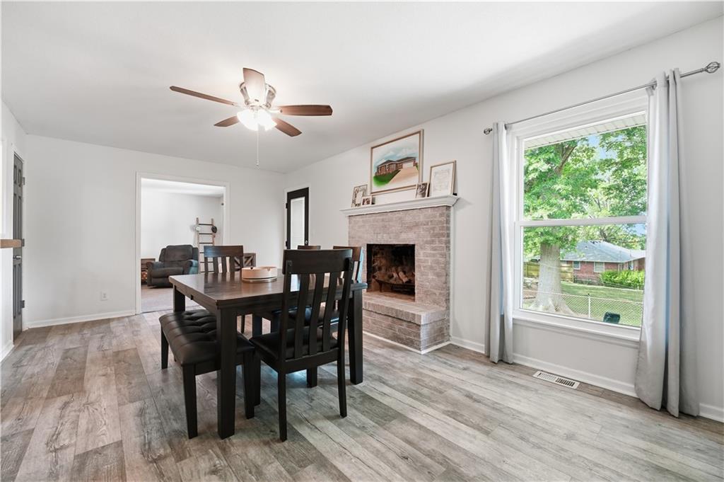3916 Queen Ridge Drive Independence, MO 64055 - Photo 12 of 52 Gallery Image 12