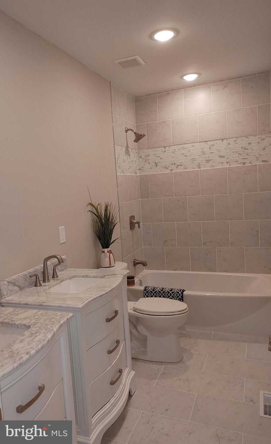 306 Ridgway Street Mount Holly, NJ 08060 - Photo 13 of 22 Gallery Image 13