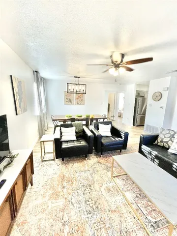 $1,500 | 6108 Wheless Cove, Austin, TX 78723