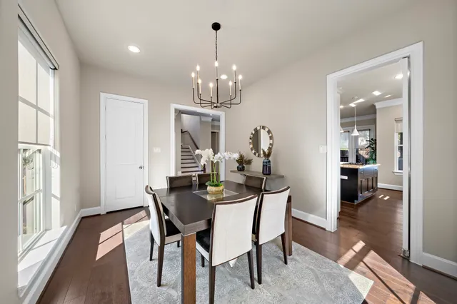 $4,000 | 4533 Polk Street, Houston, TX 77023