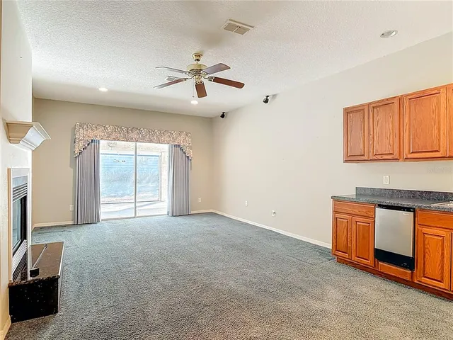 $370,000 | 730 West University Avenue, Deland, FL 32720