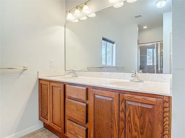 $370,000 | 730 West University Avenue, Deland, FL 32720