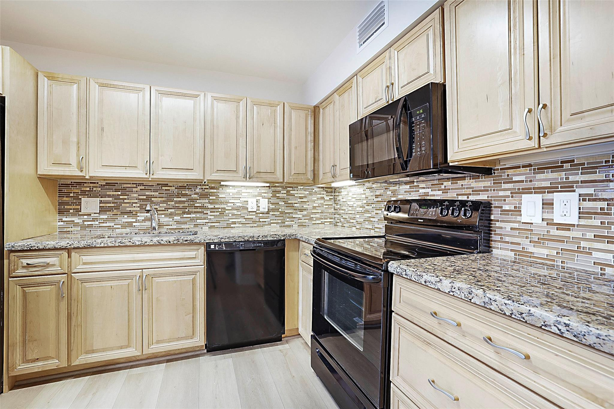 7186 Promenade Drive, Unit 101 Boca Raton, FL 33433 - Photo 9 of 42 Photo 9