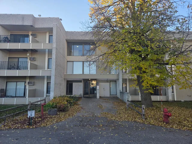 $89,900 | 4130 Rahn Road, Unit 111, Eagan, MN 55122