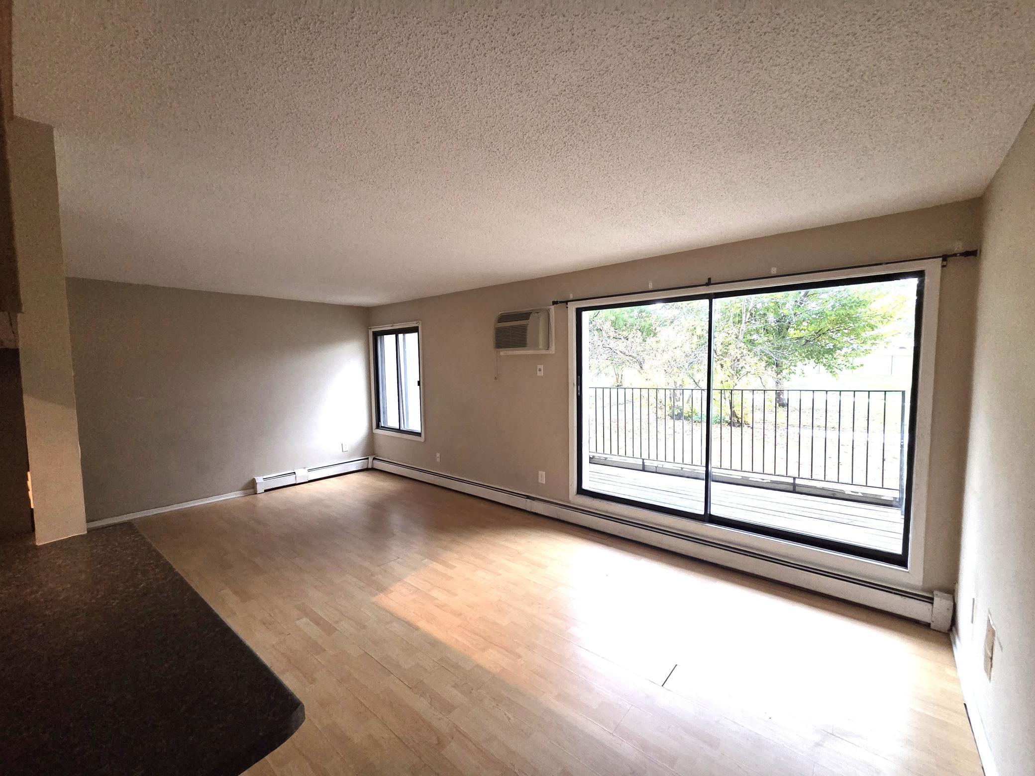 4130 Rahn Road, Unit 111 Eagan, MN 55122 - Photo 4 of 10