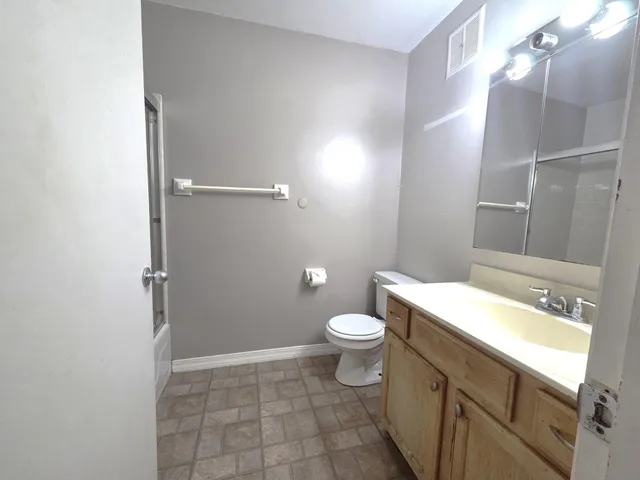 $89,900 | 4130 Rahn Road, Unit 111, Eagan, MN 55122