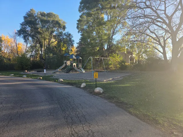 $89,900 | 4130 Rahn Road, Unit 111, Eagan, MN 55122