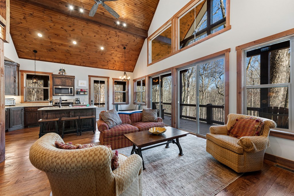 139 White Oak Drive Blue Ridge, GA 30513 - Photo 19 of 59