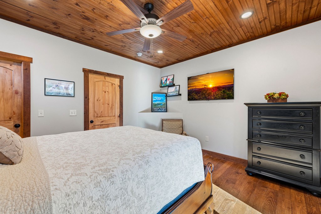 139 White Oak Drive Blue Ridge, GA 30513 - Photo 23 of 59