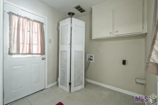 $159,900 | 233 Gloria Drive, Baton Rouge, LA 70819