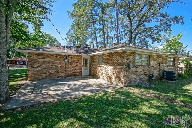 $159,900 | 233 Gloria Drive, Baton Rouge, LA 70819