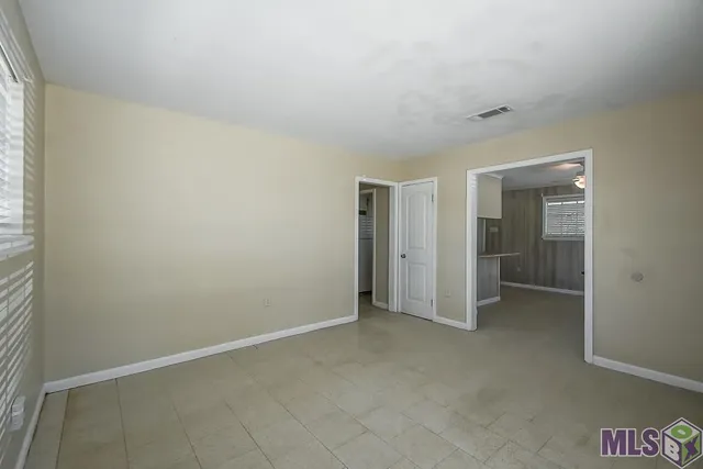 $159,900 | 233 Gloria Drive, Baton Rouge, LA 70819